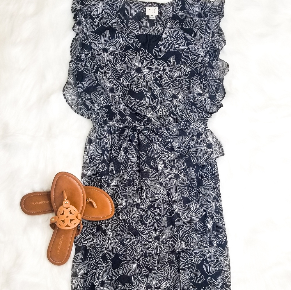 Black white floral ruffle wrap dress